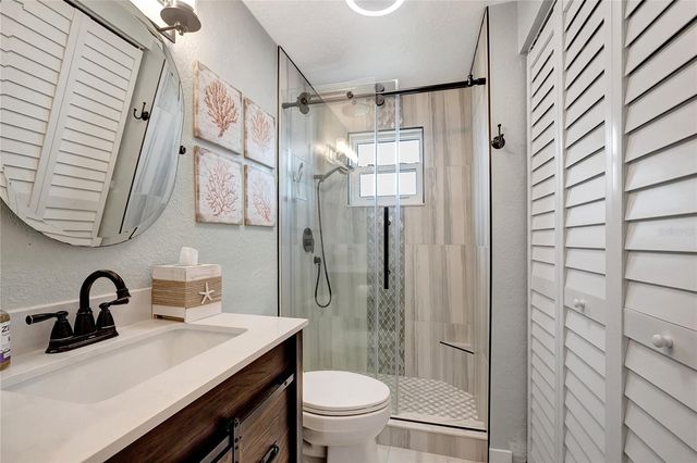 242 176TH AVENUE E, Redington Shores, FL 33708