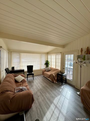 38 Wooster Heights, Danbury, CT 06810