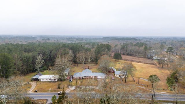 476 Fm 1010 Road, Cleveland, TX 77327