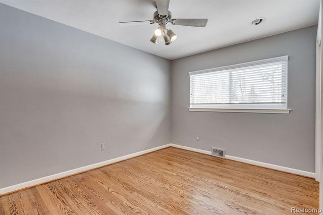 53270 Aulgur Drive, Shelby Twp, MI 48316