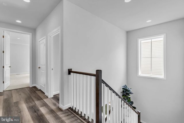 41919 SPRING AIR DR, Brambleton, VA 20148