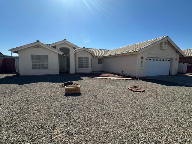 11595 S Prescott Ave, Yuma, AZ 85365
