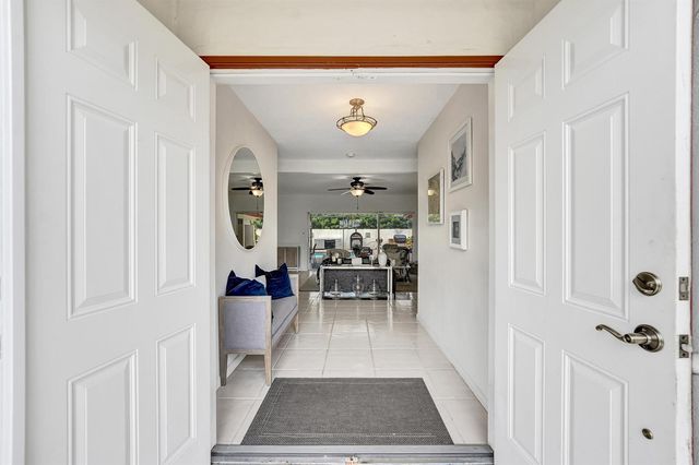 7381 SW 6th Court, Plantation, FL 33317