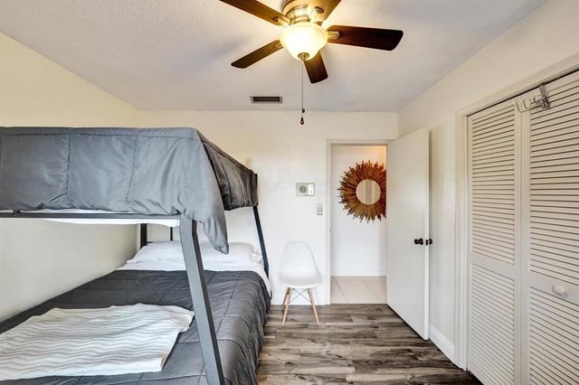 7381 SW 6th Court, Plantation, FL 33317