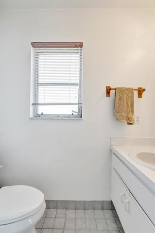 7381 SW 6th Court, Plantation, FL 33317