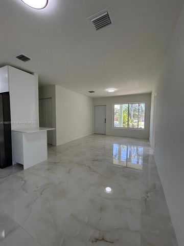 11865 SW 186th St, Miami, FL 33177