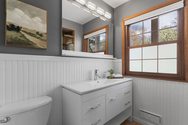 6708 Sally Lane, Edina, MN 55439