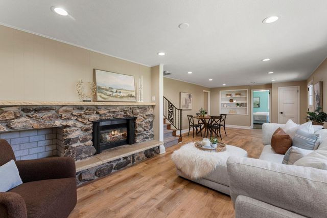 6708 Sally Lane, Edina, MN 55439