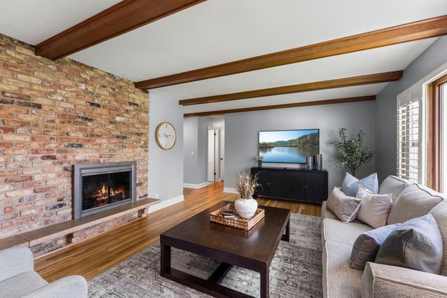 6708 Sally Lane, Edina, MN 55439