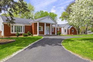 6708 Sally Lane, Edina, MN 55439