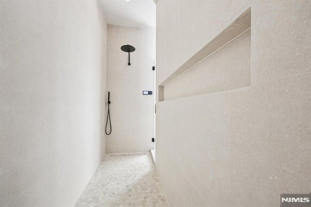 91 Macarthur Avenue, Closter, NJ 07624