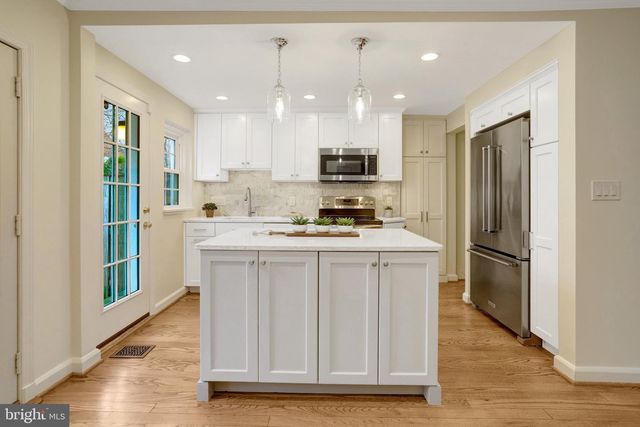 3517 S UTAH ST, Arlington, VA 22206