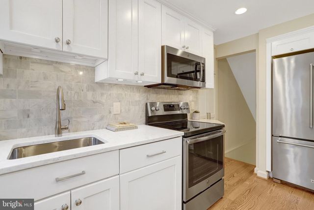 3517 S UTAH ST, Arlington, VA 22206