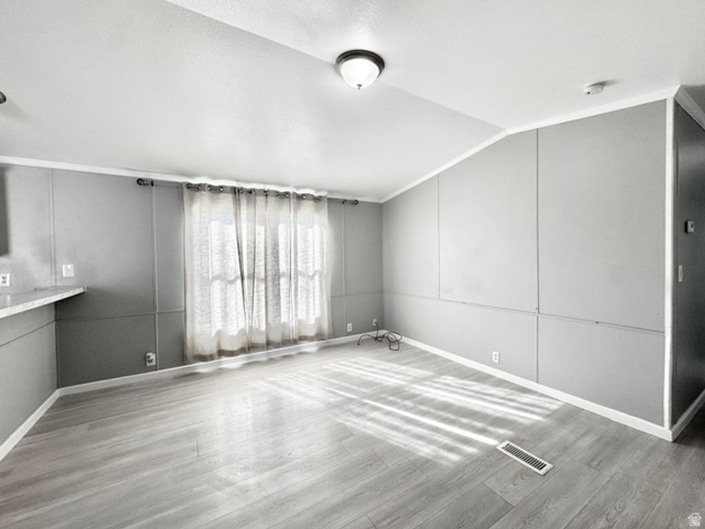 Image 2 of property listing at 3769 S COPPER RIDGE DR #78, Magna, UT 84044