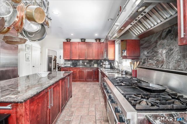 80 Maple Road, Easton, CT 06612