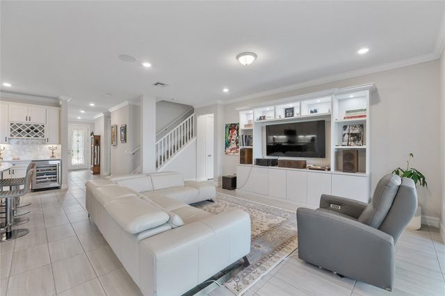 8283 Vaulting Drive, Lake Worth, FL 33467