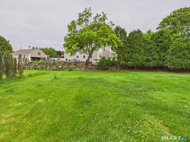 21 Elm Street, Stonington, CT 06378