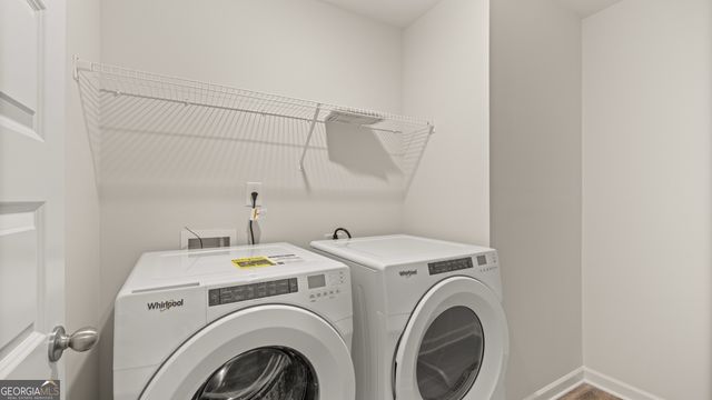 390 Silver Moon Drive, Loganville, GA 30052