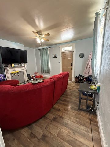 473 Ellsworth St, California, PA 15419