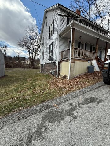 473 Ellsworth St, California, PA 15419