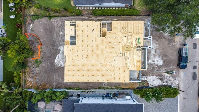4506 W MELROSE AVENUE, Tampa, FL 33629