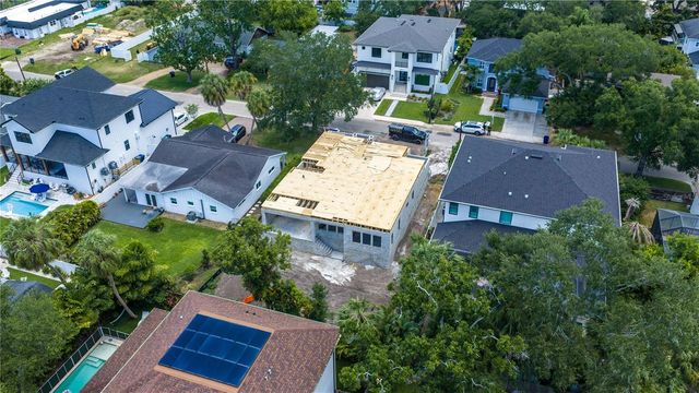 4506 W MELROSE AVENUE, Tampa, FL 33629