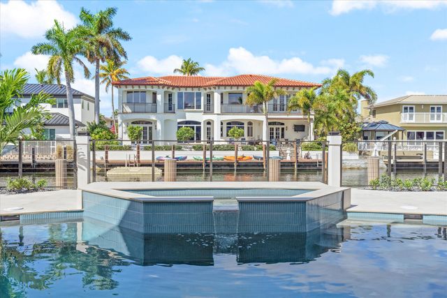 3721 NE 30th Avenue, Lighthouse Point, FL 33064