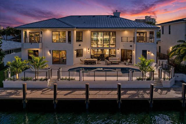 3721 NE 30th Avenue, Lighthouse Point, FL 33064
