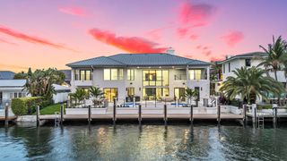 3721 NE 30th Avenue, Lighthouse Point, FL 33064