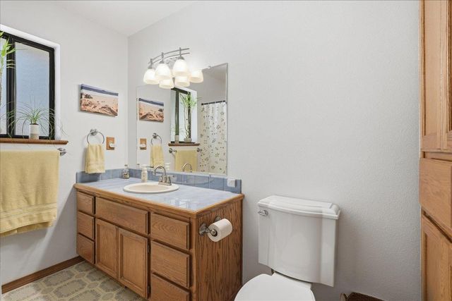 5402 Begonia Dr, Pollock Pines, CA 95726