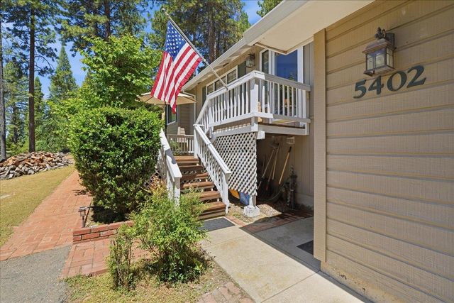5402 Begonia Dr, Pollock Pines, CA 95726