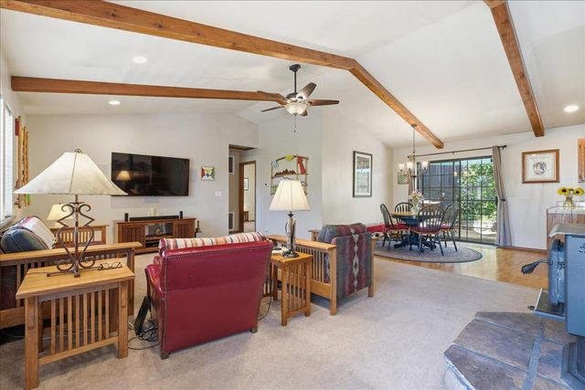 5402 Begonia Dr, Pollock Pines, CA 95726