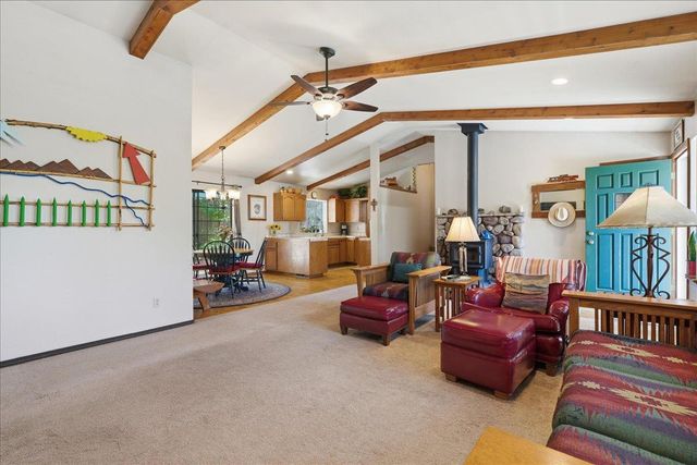 5402 Begonia Dr, Pollock Pines, CA 95726