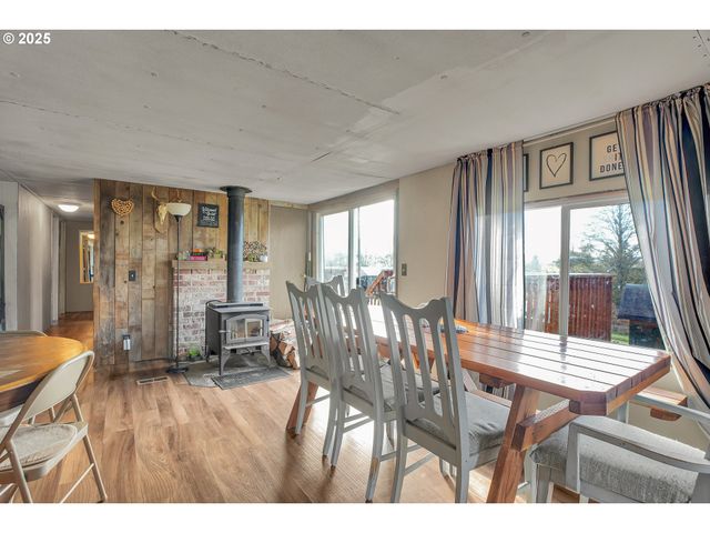 73859 CEDAR GROVE Dr, Clatskanie, OR 97016