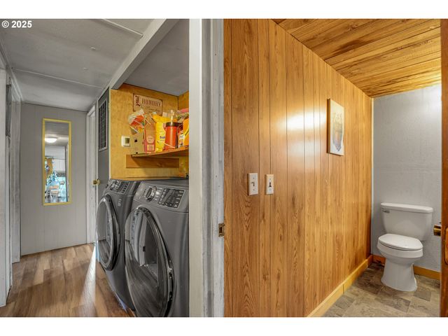 73859 CEDAR GROVE Dr, Clatskanie, OR 97016