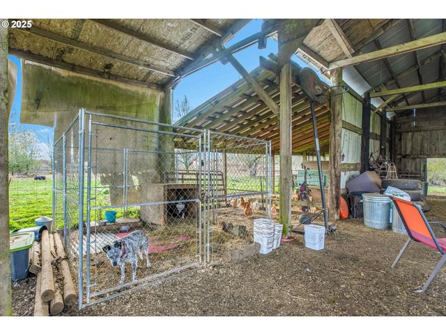 73859 CEDAR GROVE Dr, Clatskanie, OR 97016