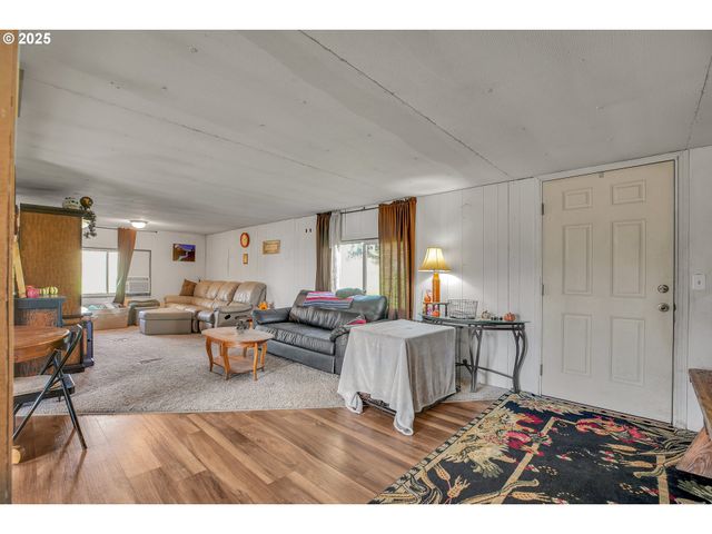 73859 CEDAR GROVE Dr, Clatskanie, OR 97016