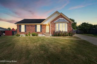 5705 Bartview Ct, Louisville, KY 40229