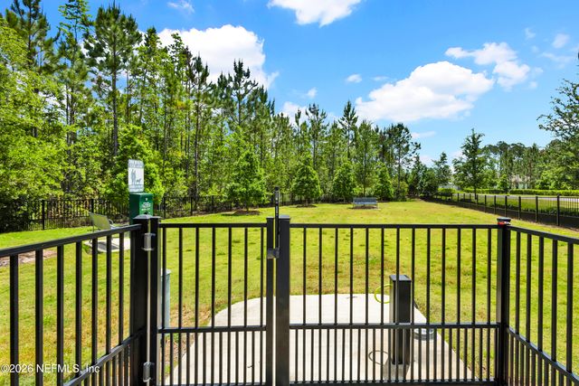 11248 CITY FRONT Drive, Jacksonville, FL 32256