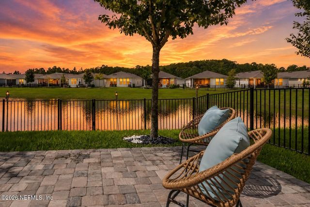 11248 CITY FRONT Drive, Jacksonville, FL 32256