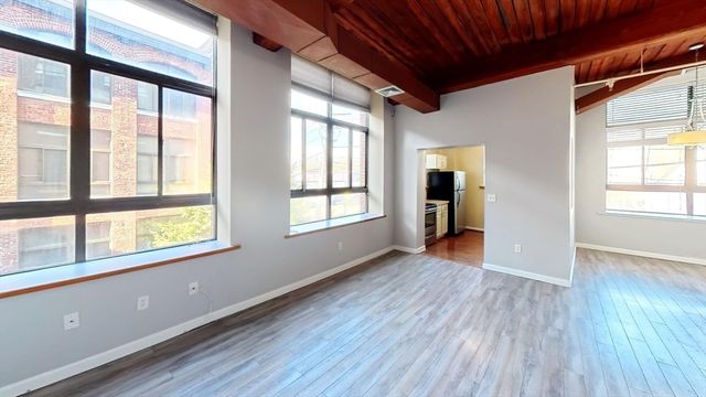 10 Linwood St 204, Malden, MA 02148