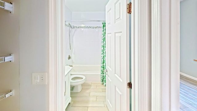 10 Linwood St 204, Malden, MA 02148