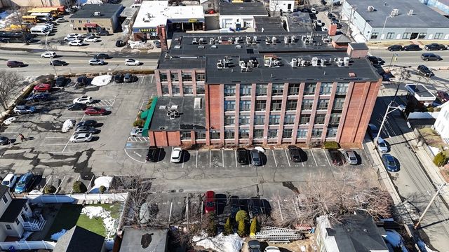 10 Linwood St 204, Malden, MA 02148