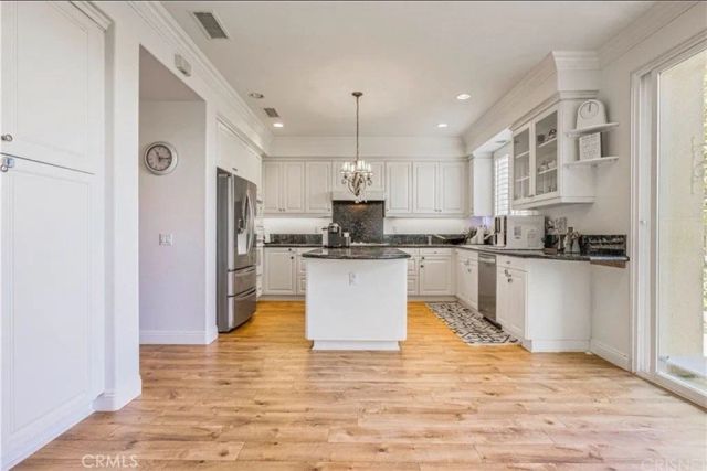 26852 Cottonwood Court, Valencia, CA 91381