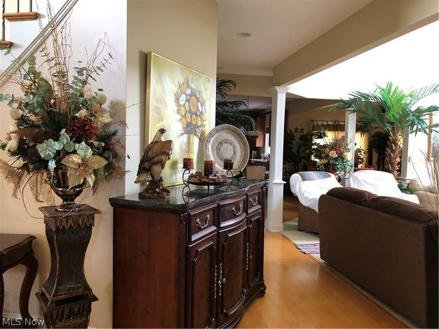 5168 Roxanne Lane, Brunswick, OH 44212