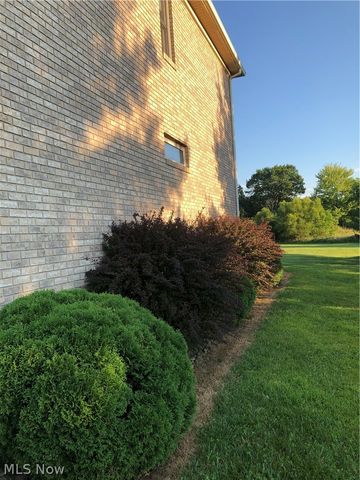 5168 Roxanne Lane, Brunswick, OH 44212