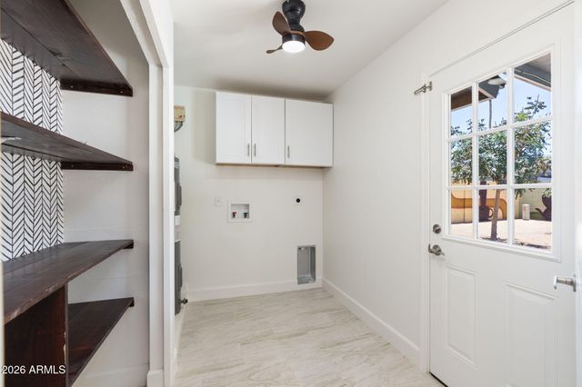 1553 W PLANA Avenue, Mesa, AZ 85202