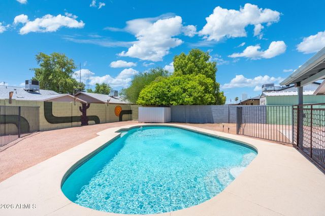 1553 W PLANA Avenue, Mesa, AZ 85202
