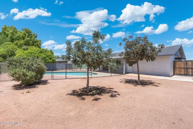 1553 W PLANA Avenue, Mesa, AZ 85202