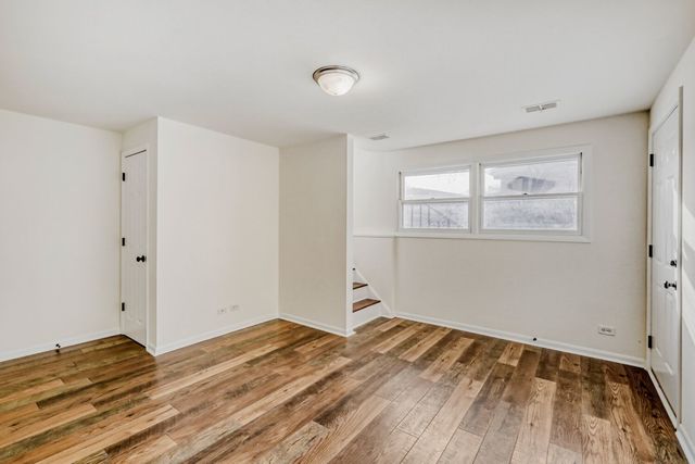 1630 Maple Lane, Elgin, IL 60123